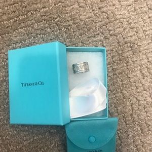Tiffany & Co Atlas ring